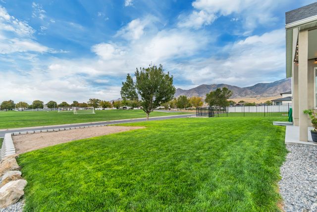 255 E VENTURA BLVD, Stansbury Park, UT 84074