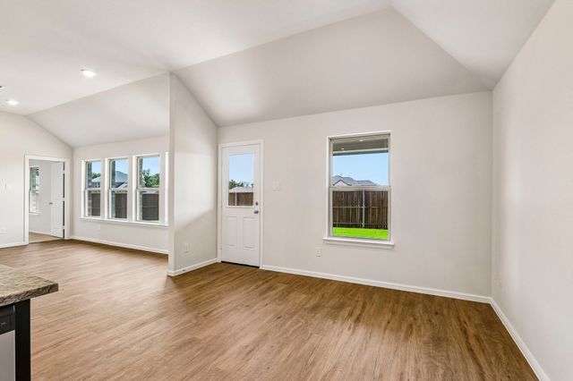 3512 Kingdom Drive, Denton, TX 76208
