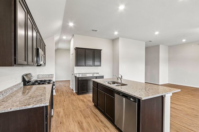 3512 Kingdom Drive, Denton, TX 76208