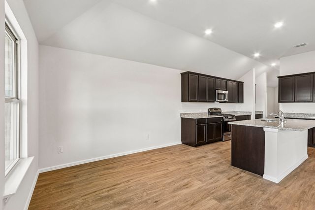 3512 Kingdom Drive, Denton, TX 76208