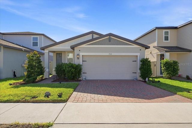 1912 CARNOSTIE ROAD, Winter Haven, FL 33884