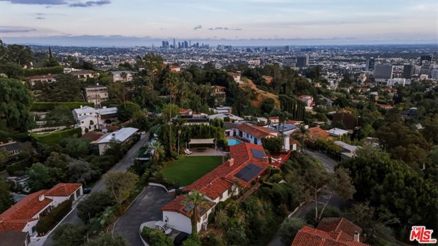 2445 El Contento Drive, Los Angeles, CA 90068