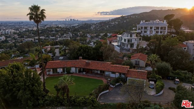 2445 El Contento Drive, Los Angeles, CA 90068