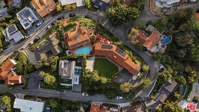 2445 El Contento Drive, Los Angeles, CA 90068