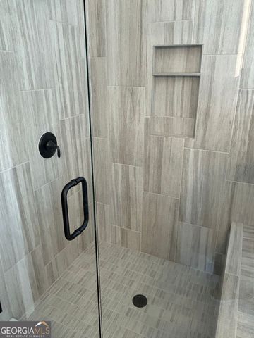 102 Barnwood Pointe Drive, Dallas, GA 30132