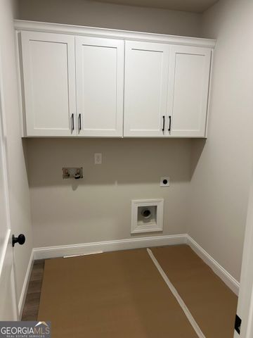 102 Barnwood Pointe Drive, Dallas, GA 30132