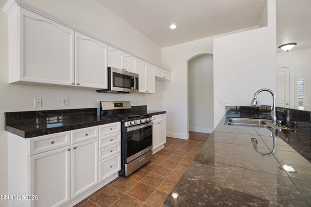 1502 Riverpark Parkway, Dayton, NV 89403