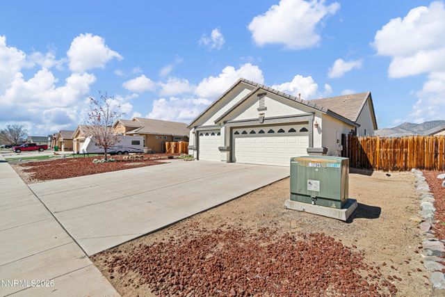 1502 Riverpark Parkway, Dayton, NV 89403