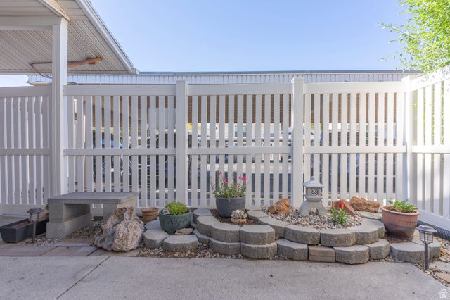 5924 S SULTAN CIR, Murray, UT 84107