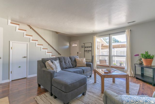 5924 S SULTAN CIR, Murray, UT 84107