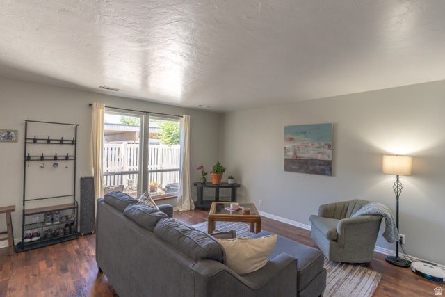 5924 S SULTAN CIR, Murray, UT 84107