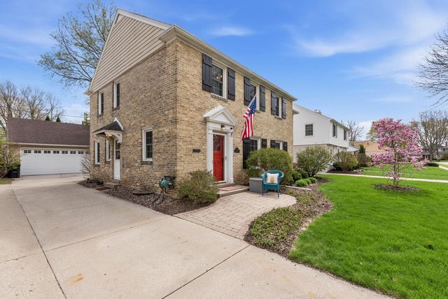 2434 93rd STREET, Wauwatosa, WI 53226