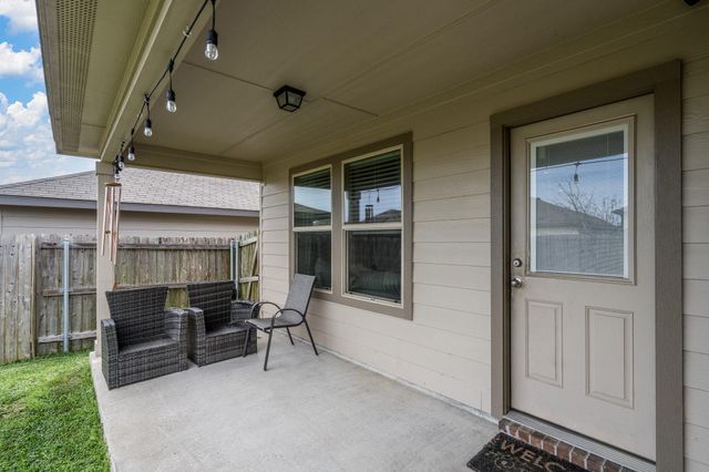 113 Blanco Drive, Huntsville, TX 77340