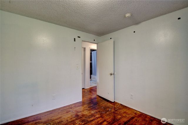 388 NW 11th Court, Oak Harbor, WA 98277