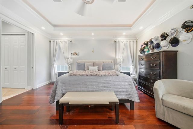 234 36TH AVENUE NE, St Petersburg, FL 33704