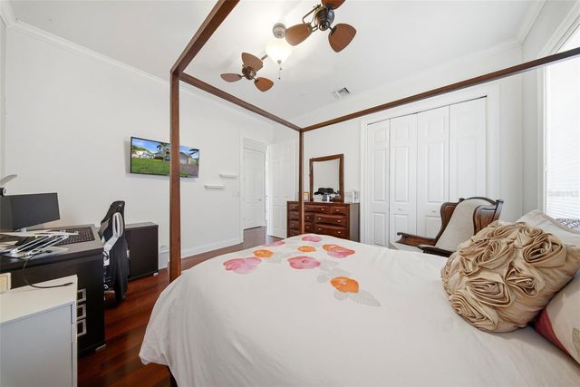 234 36TH AVENUE NE, St Petersburg, FL 33704