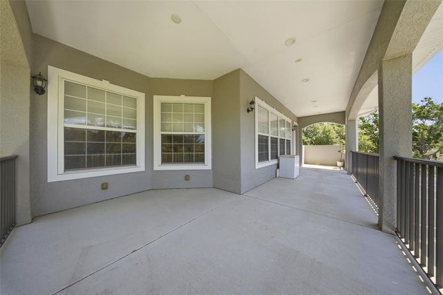 234 36TH AVENUE NE, St Petersburg, FL 33704