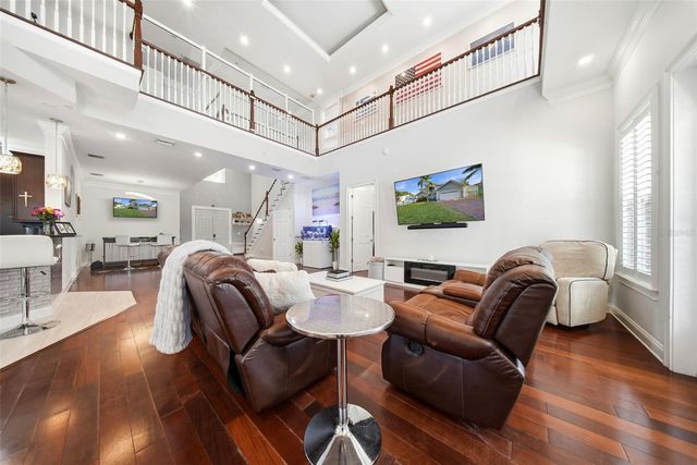 234 36TH AVENUE NE, St Petersburg, FL 33704