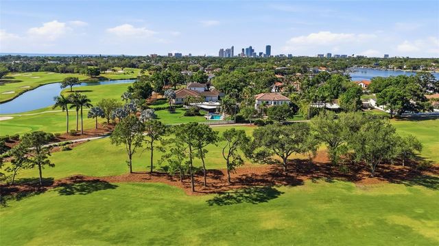 234 36TH AVENUE NE, St Petersburg, FL 33704