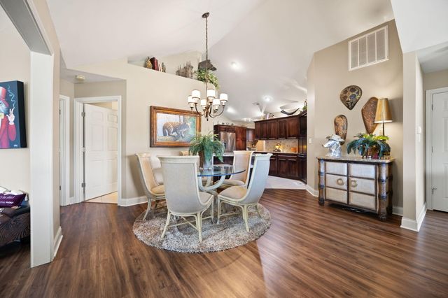 413 Deer Lake Place, Bronston, KY 42518