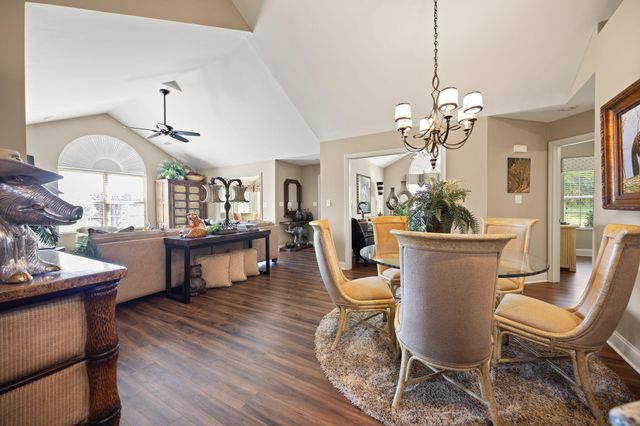 413 Deer Lake Place, Bronston, KY 42518