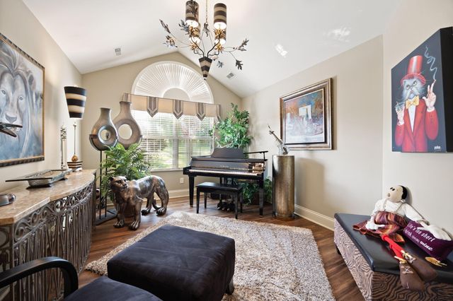 413 Deer Lake Place, Bronston, KY 42518