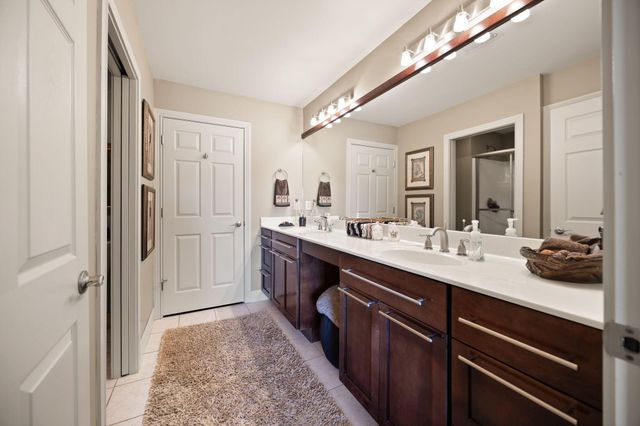 413 Deer Lake Place, Bronston, KY 42518