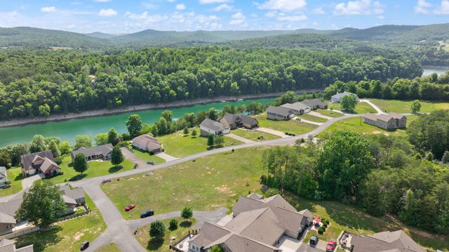 413 Deer Lake Place, Bronston, KY 42518