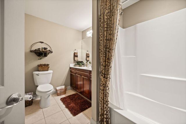 413 Deer Lake Place, Bronston, KY 42518