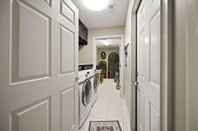 413 Deer Lake Place, Bronston, KY 42518