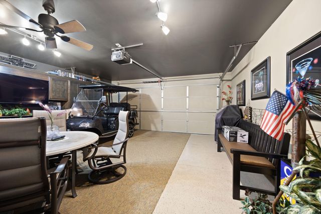 413 Deer Lake Place, Bronston, KY 42518