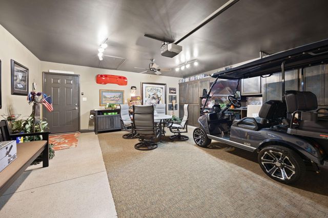 413 Deer Lake Place, Bronston, KY 42518