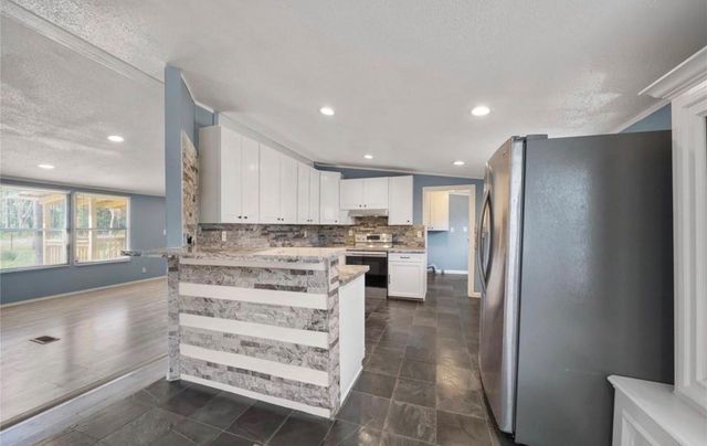15750 W Relza Drive, Splendora, TX 77372