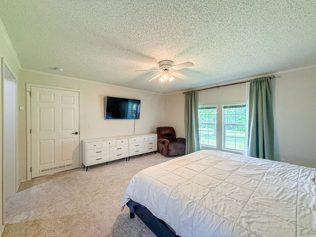 1818 Groveland Ridge Rd, Columbia, TN 38401