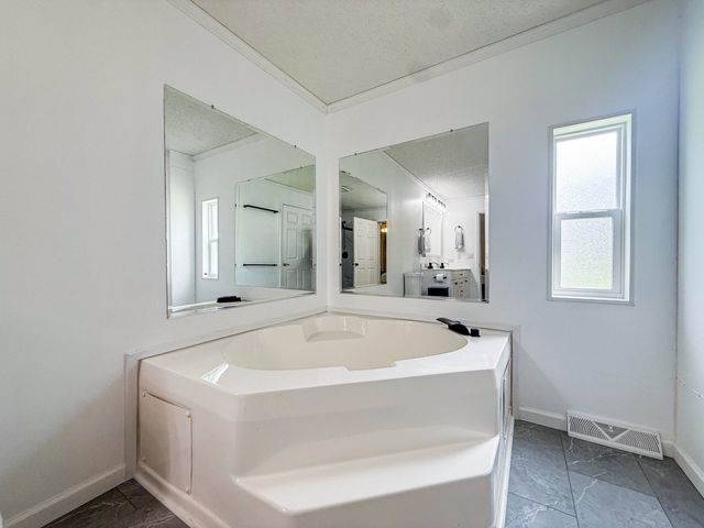 1818 Groveland Ridge Rd, Columbia, TN 38401