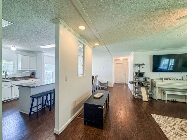 1818 Groveland Ridge Rd, Columbia, TN 38401