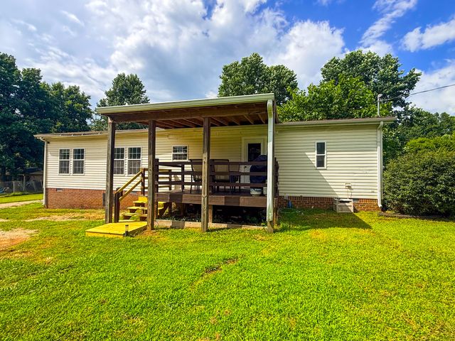 1818 Groveland Ridge Rd, Columbia, TN 38401