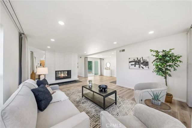 448 E Sandra Avenue, Arcadia, CA 91006