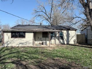 526 Saint Leo Drive, Cahokia, IL 62206