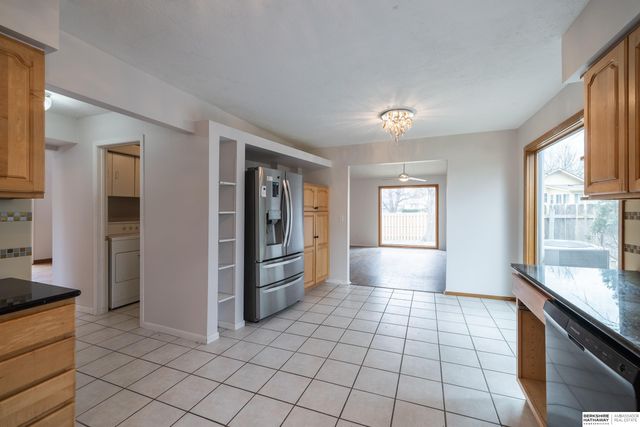 723 S 153rd Circle, Omaha, NE 68154