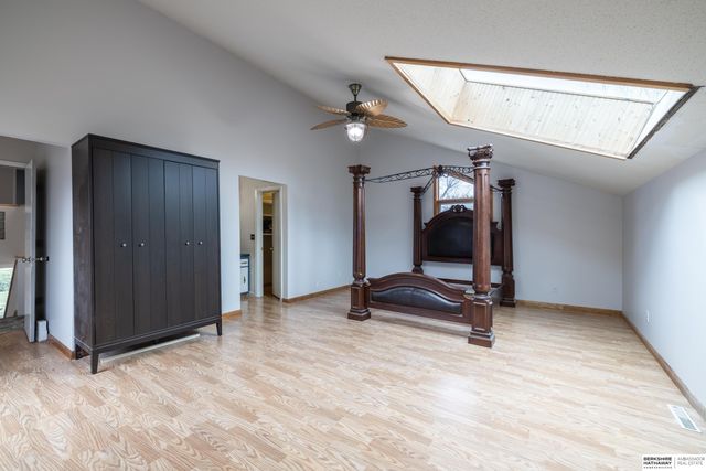 723 S 153rd Circle, Omaha, NE 68154