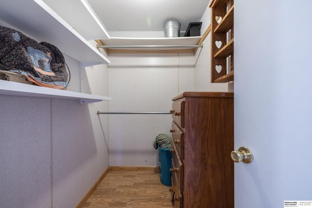 723 S 153rd Circle, Omaha, NE 68154