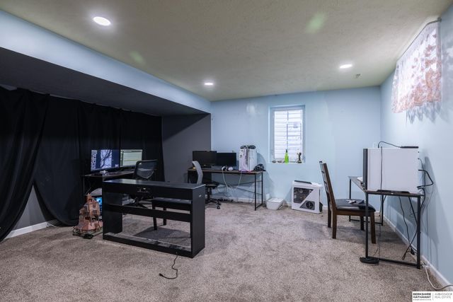 723 S 153rd Circle, Omaha, NE 68154