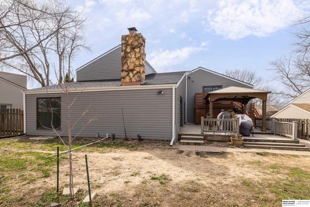 723 S 153rd Circle, Omaha, NE 68154