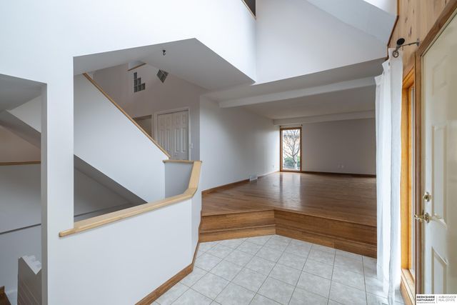 723 S 153rd Circle, Omaha, NE 68154