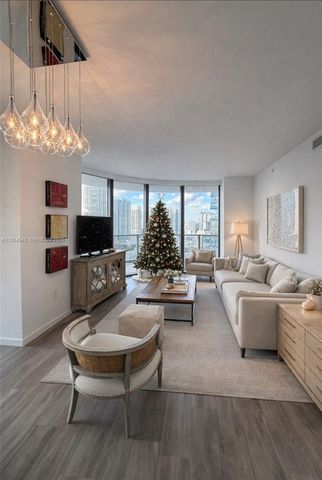 801 S Miami Ave 2709, Miami, FL 33130