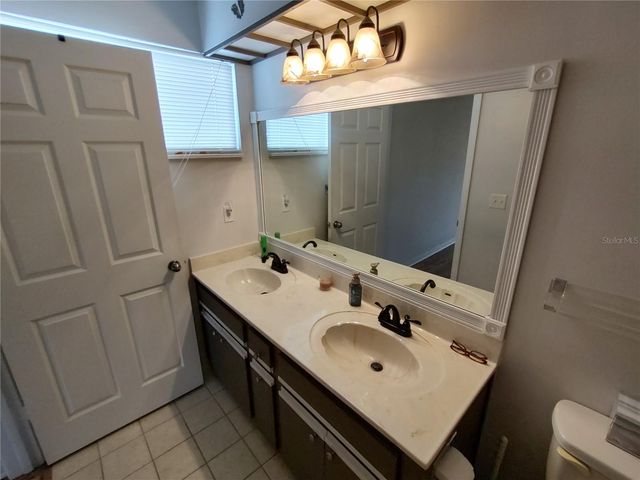11440 SW 84TH AVENUE ROAD, Ocala, FL 34481