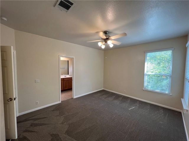 2400 Allred DR B, Austin, TX 78748