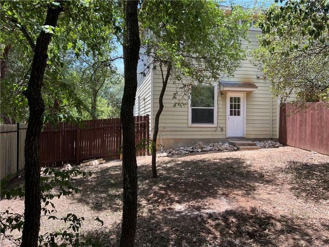 2400 Allred DR B, Austin, TX 78748