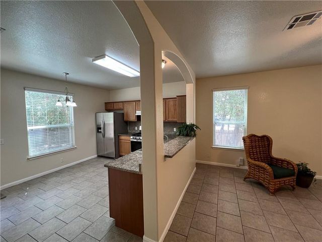 2400 Allred DR B, Austin, TX 78748